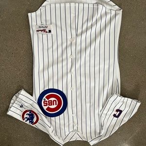 This is a Chicago Cubs Sammy Sosa Jersey